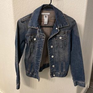 Women’s GAP denim jacket xs